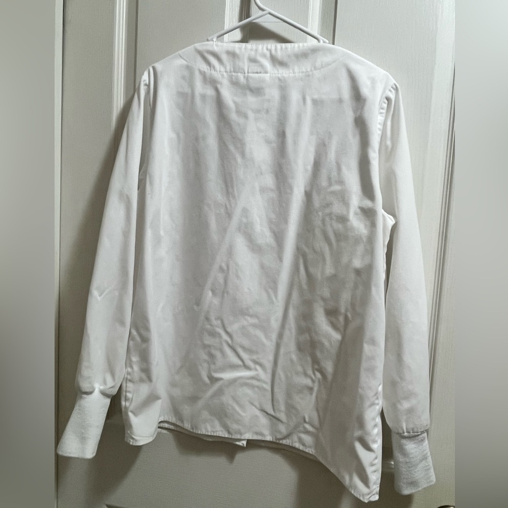 Crest scrub jacket π©Ί - Picture 4 of 7